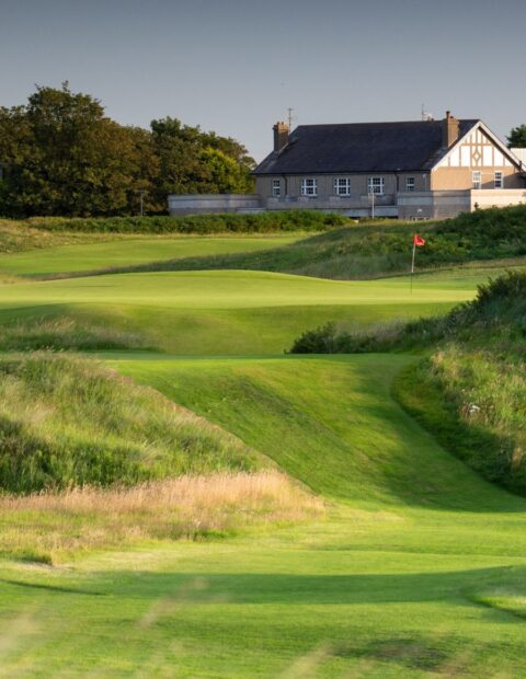 Country Louth ABOUT 1