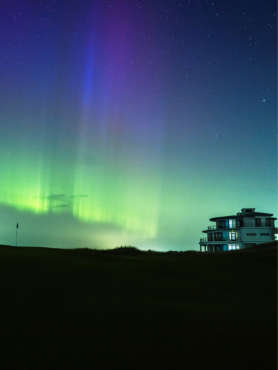 About Northern Lights over Cabot Highlands (Castle Stuart)